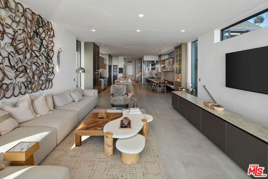 Dining room, Interior, Kitchen, Living room, Pendant Lights, Recessed Lighting