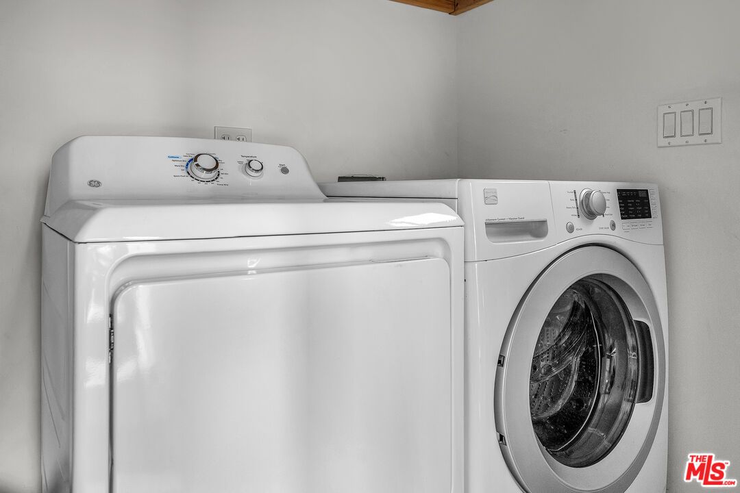 Interior, Utility Closets, Washer
