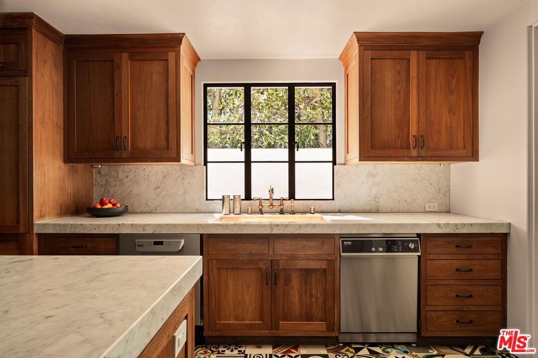 Interior, Kitchen, Marble Walls, Stainless Steel Appliances