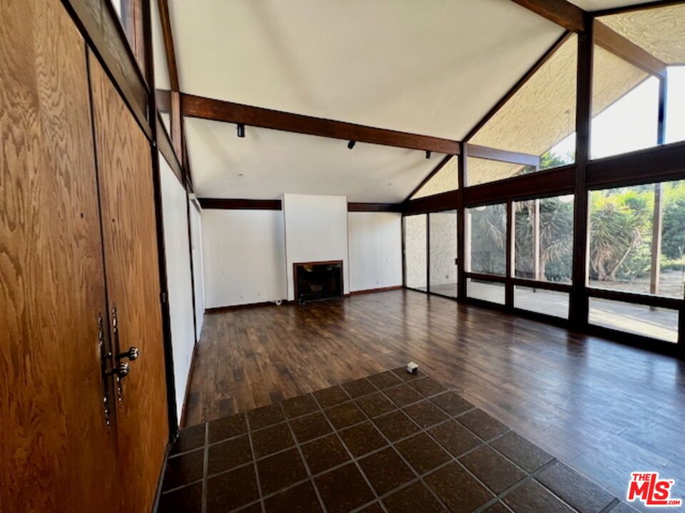 Empty room, Interior, Wood Texture Flooring