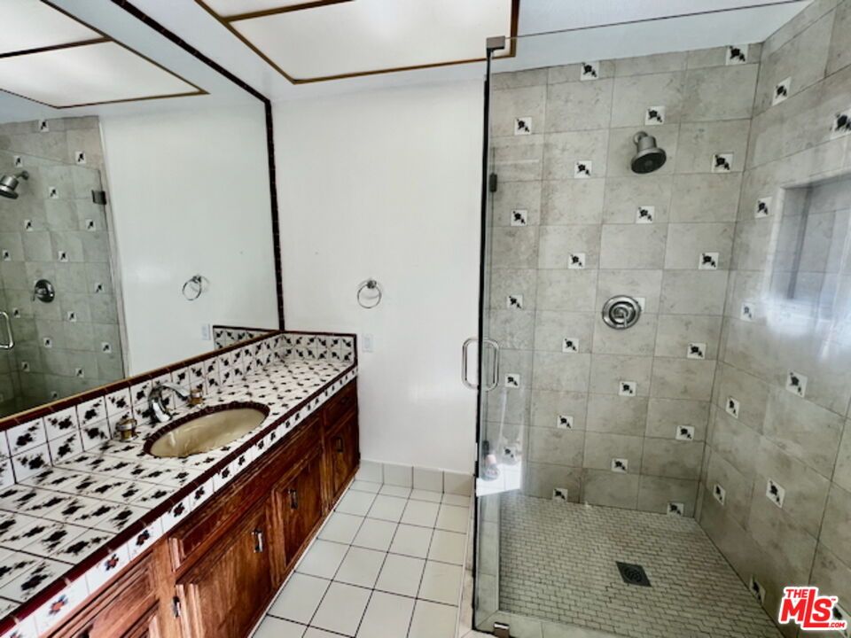 Bathroom, Dual Sink Vanities, Glass Shower, Interior, Tile Countertops