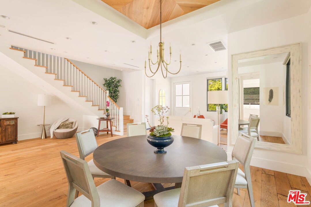 Dining room, Interior, Pendant Lights, Recessed Lighting, Wood Texture Flooring