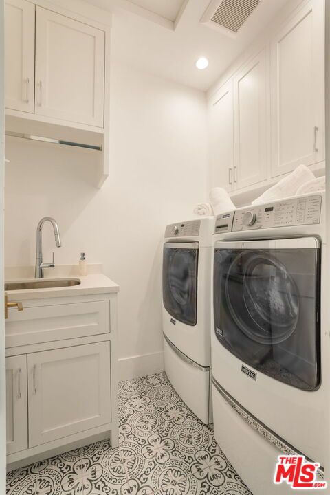 Interior, Recessed Lighting, Washer