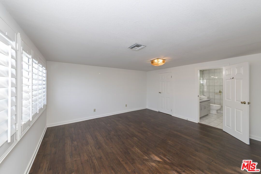 Bathroom, Empty room, Interior, Wood Texture Flooring