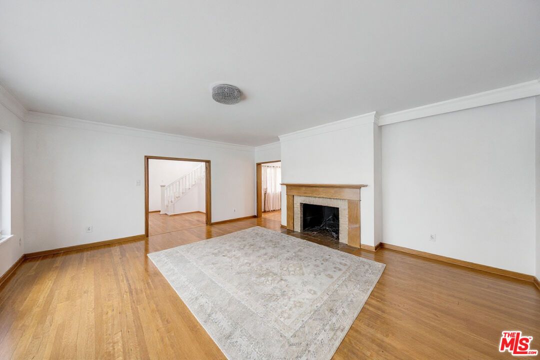 Empty room, Fireplace, Interior, Wood Texture Flooring