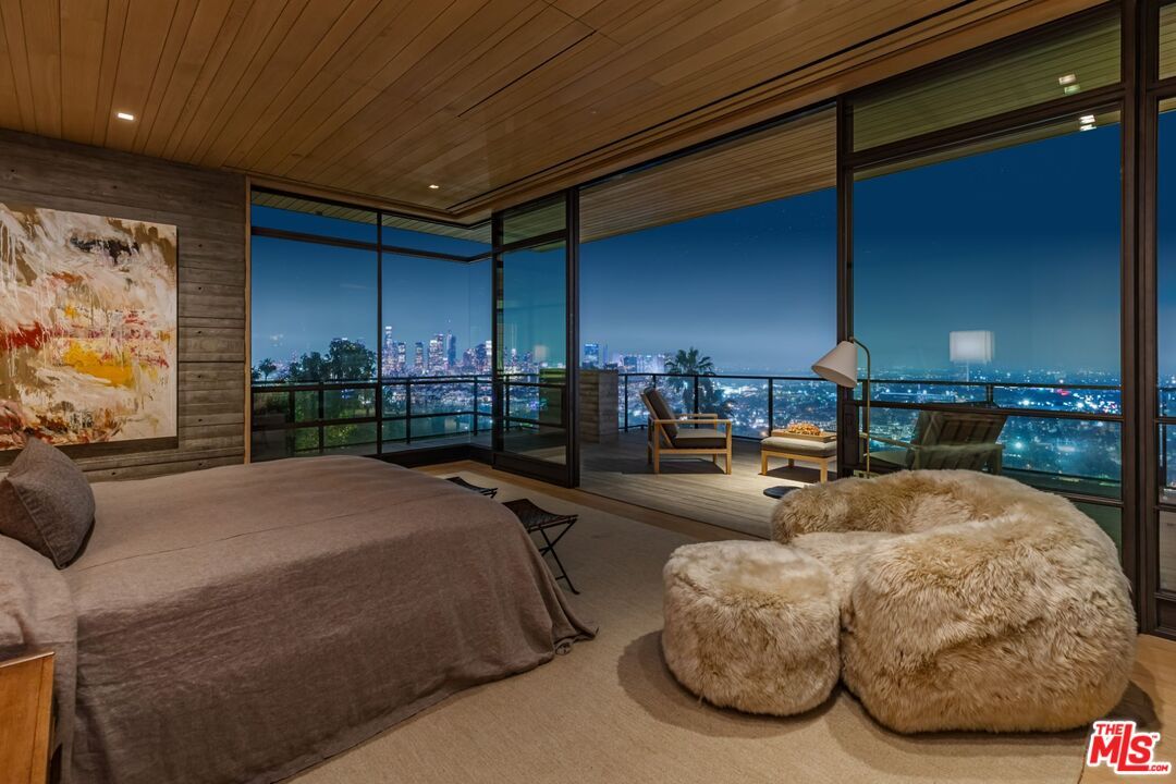 Bedroom, Interior, Recessed Lighting, Wooden Ceilings, Wood Texture Flooring