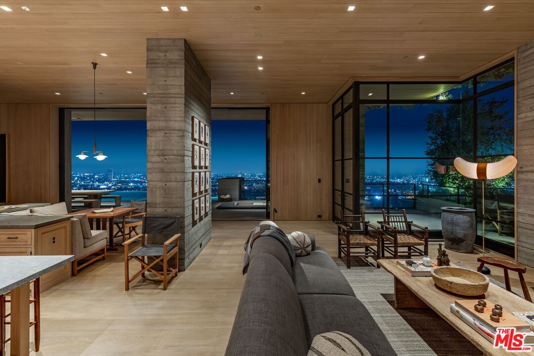 Interior, Living room, Pendant Lights, Recessed Lighting, Water, Wooden Ceilings, Wooden Walls