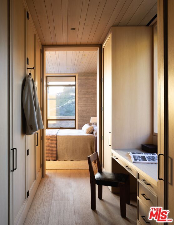 Bedroom, Interior, Wooden Ceilings, Wood Texture Flooring, Wooden Walls