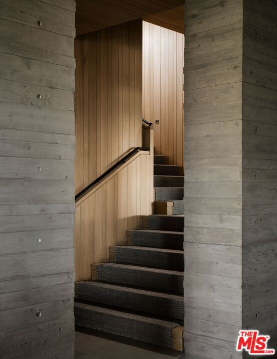 Interior, Wooden Walls