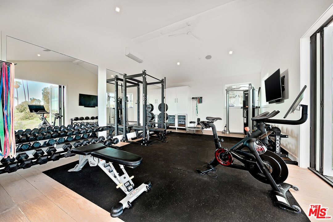 Fitness Equipment, Gym, Interior, Recessed Lighting