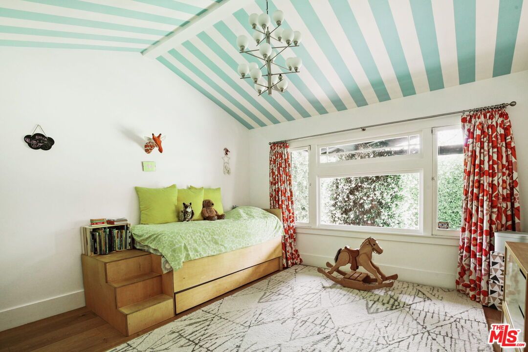 Bedroom, Interior, Pendant Lights