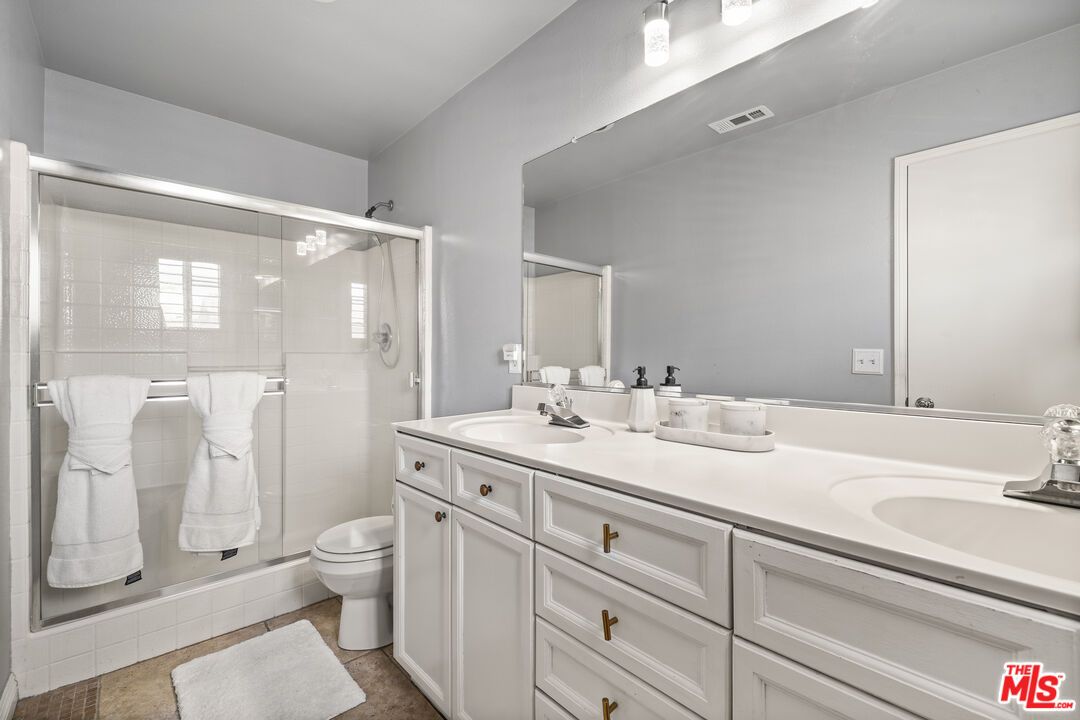 Bathroom, Dual Sink Vanities, Glass Shower, Interior