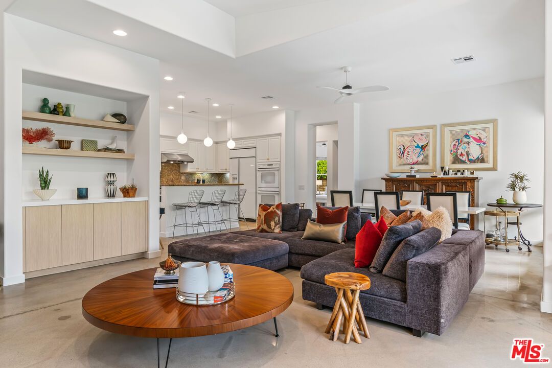 Interior, Kitchen, Living room, Pendant Lights, Recessed Lighting, Stainless Steel Appliances