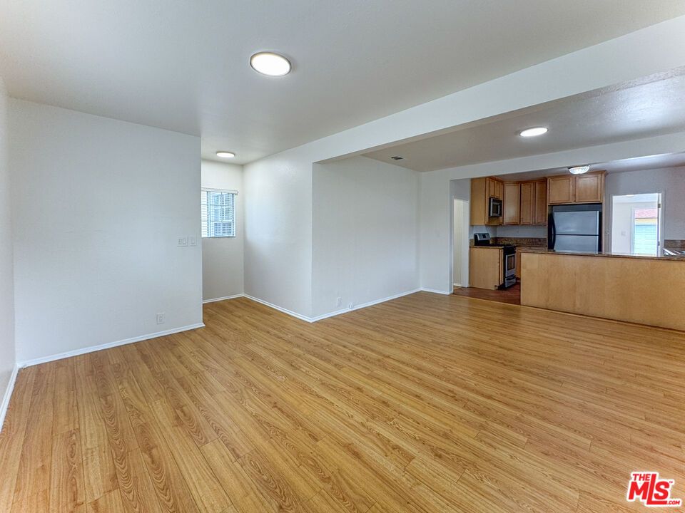 Empty room, Interior, Kitchen, Recessed Lighting, Wood Texture Flooring