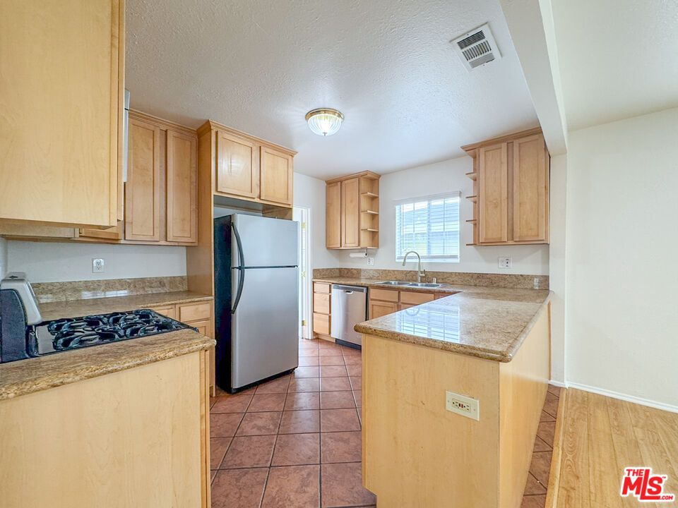 Interior, Kitchen, Wood Texture Flooring