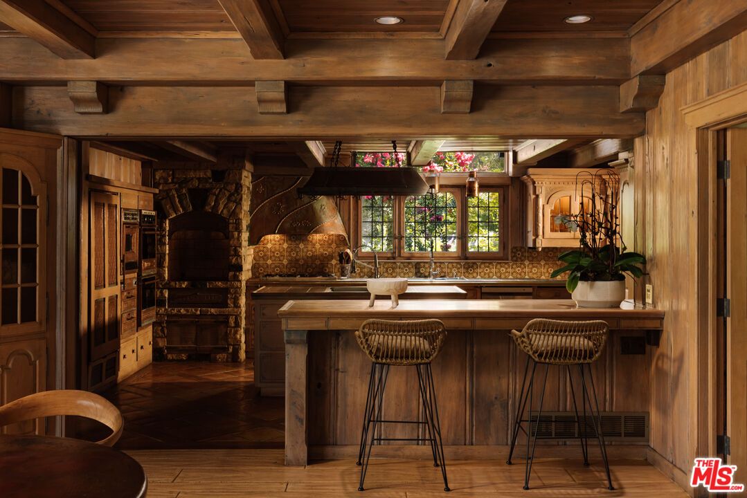Interior, Recessed Lighting, Wooden Beams, Wooden Ceilings, Wood Texture Flooring, Wooden Walls