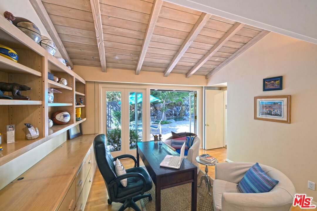 Home Office, Interior, Wooden Beams, Wooden Ceilings, Wood Texture Flooring