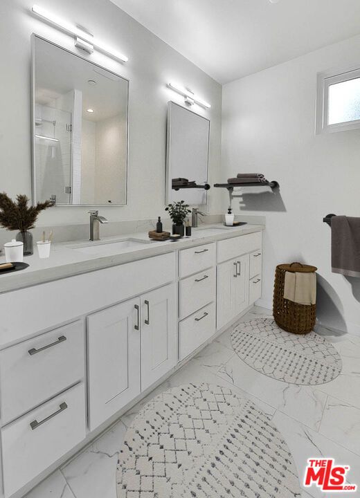 Bathroom, Dual Sink Vanities, Interior, Marble