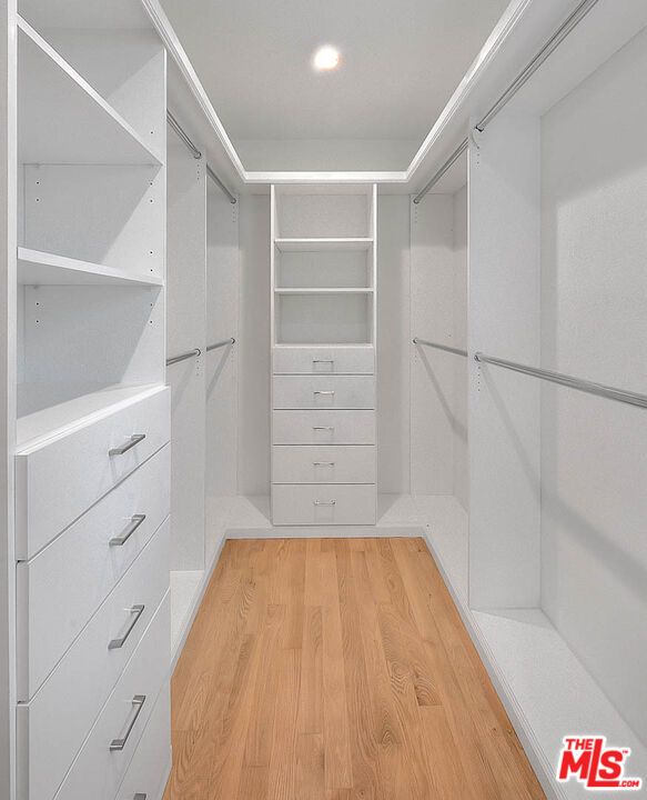 Interior, Recessed Lighting, Walk-in Closets, Wood Texture Flooring