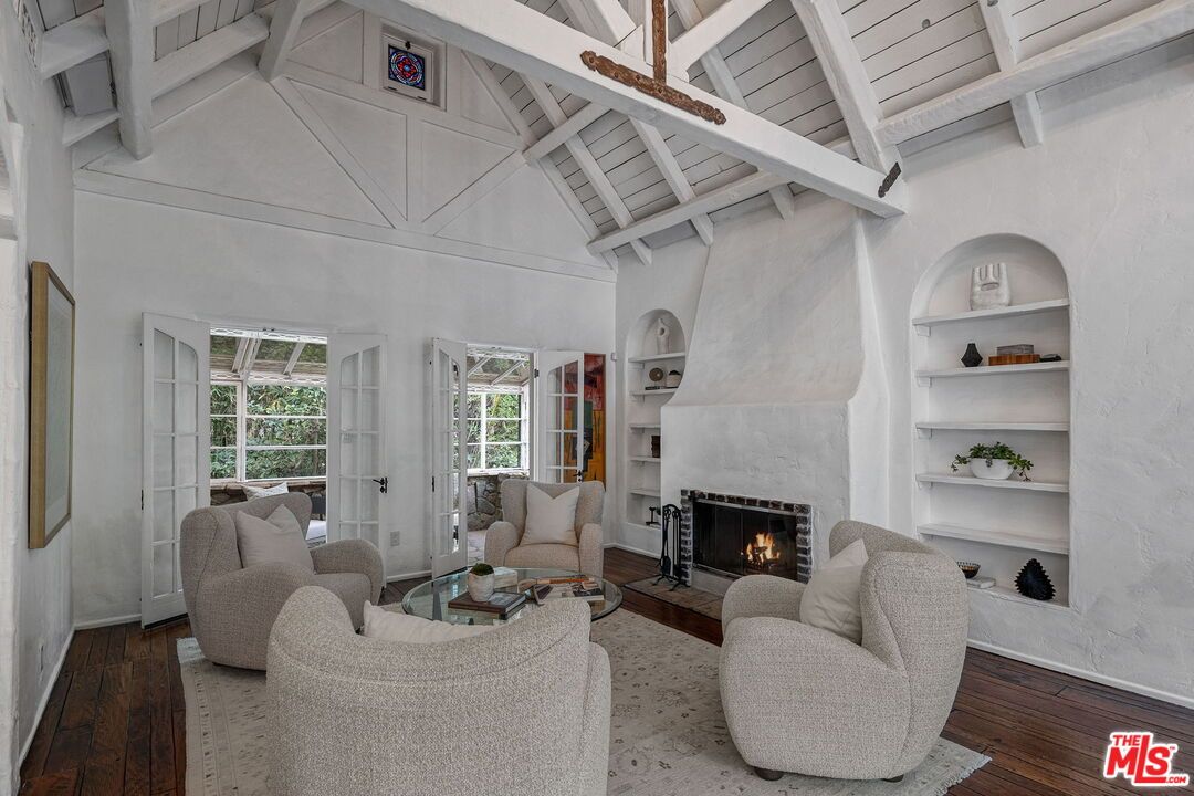 Fireplace, Interior, Living room, Wood Texture Flooring