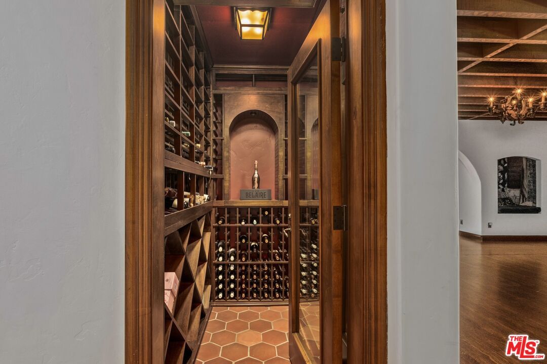 Interior, Wine Storage, Wood Texture Flooring