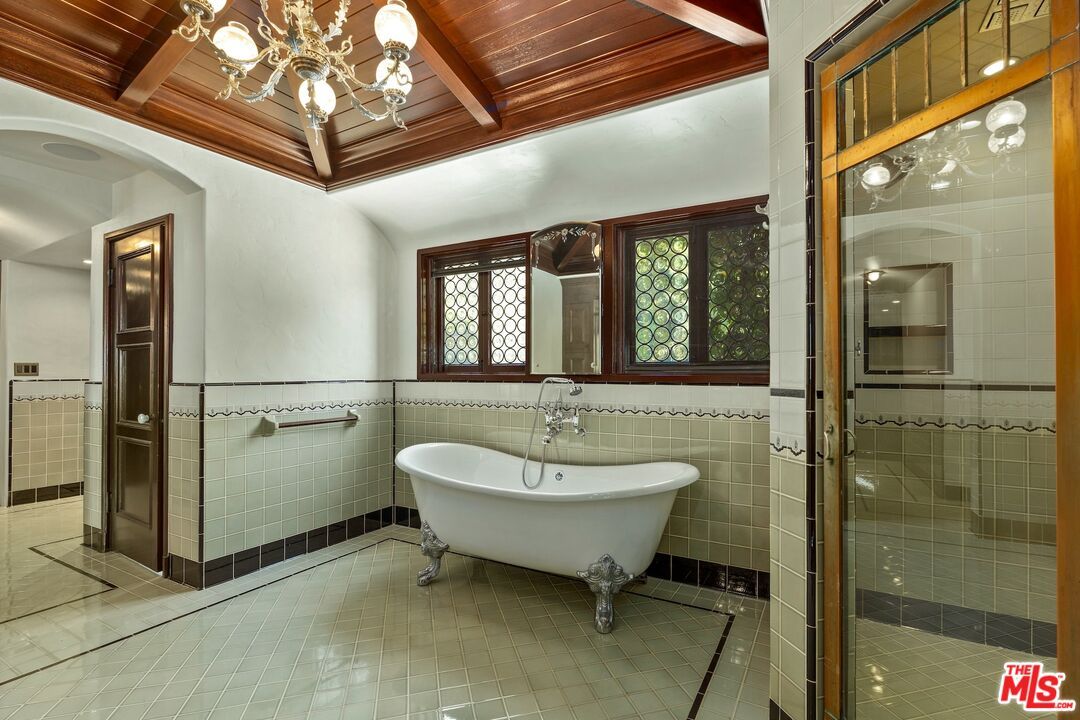 Bathroom, Free Standing Baths, Glass Shower, Interior, Wooden Beams, Wooden Ceilings