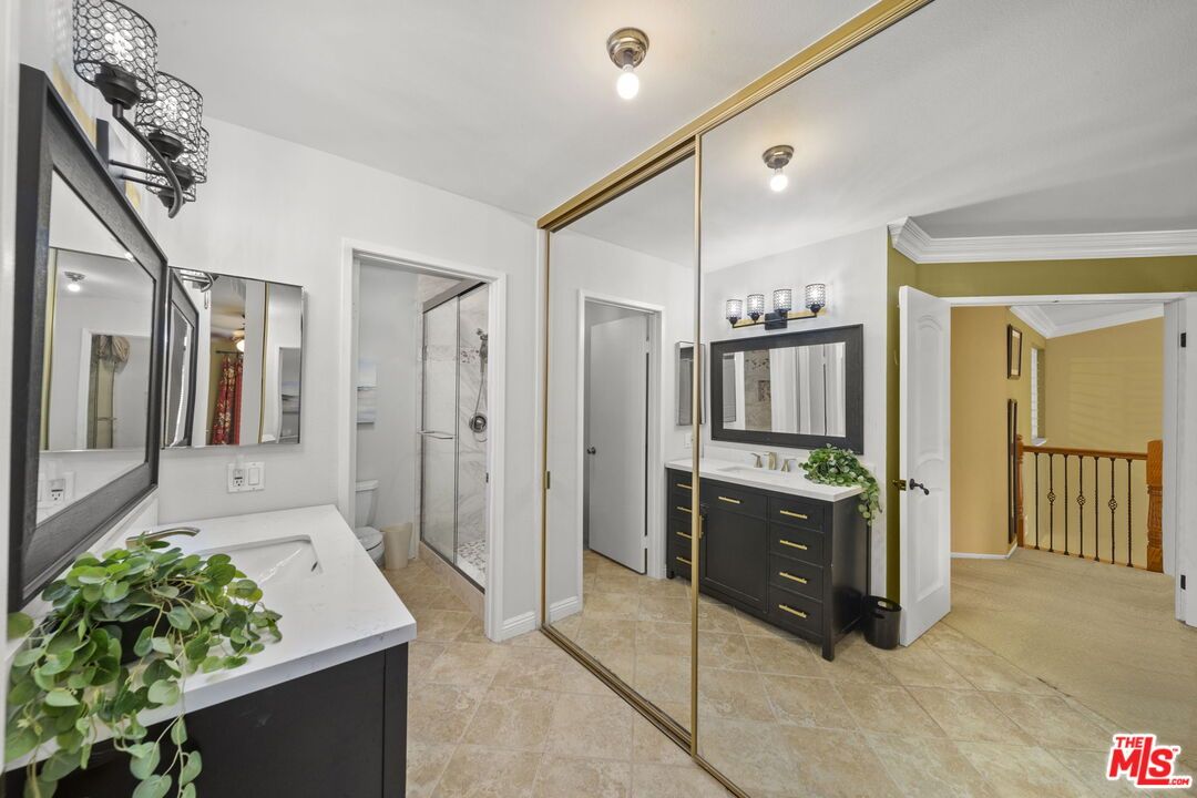 Bathroom, Dual Sink Vanities, Glass Shower, Interior