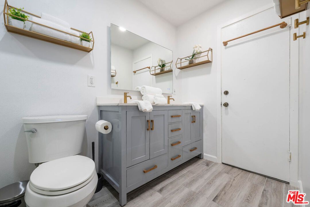 Bathroom, Interior, Recessed Lighting, Wood Texture Flooring