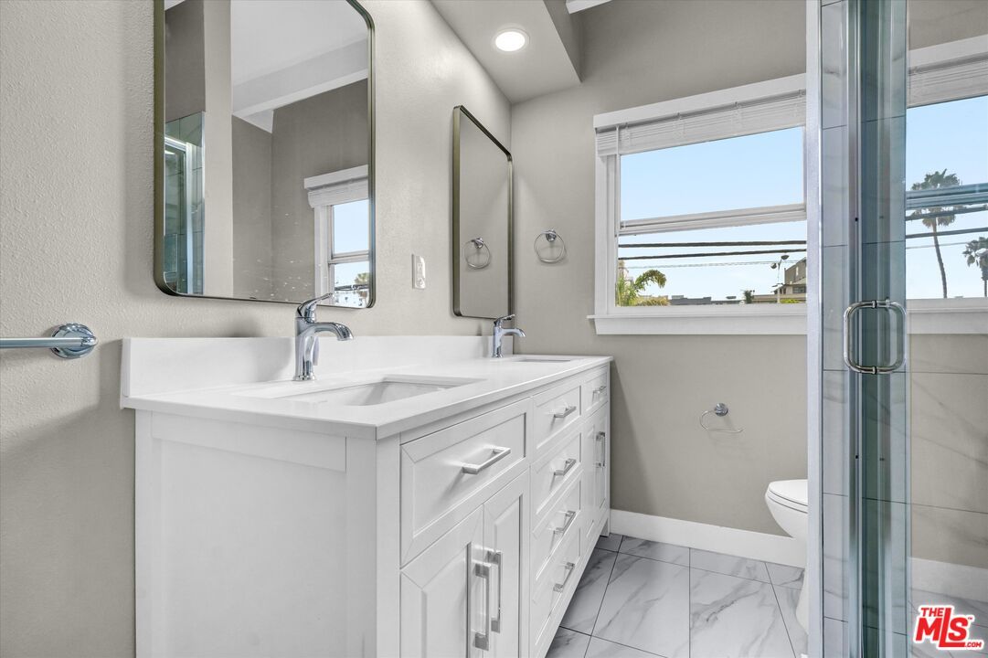 Bathroom, Dual Sink Vanities, Interior, Marble, Recessed Lighting, Water