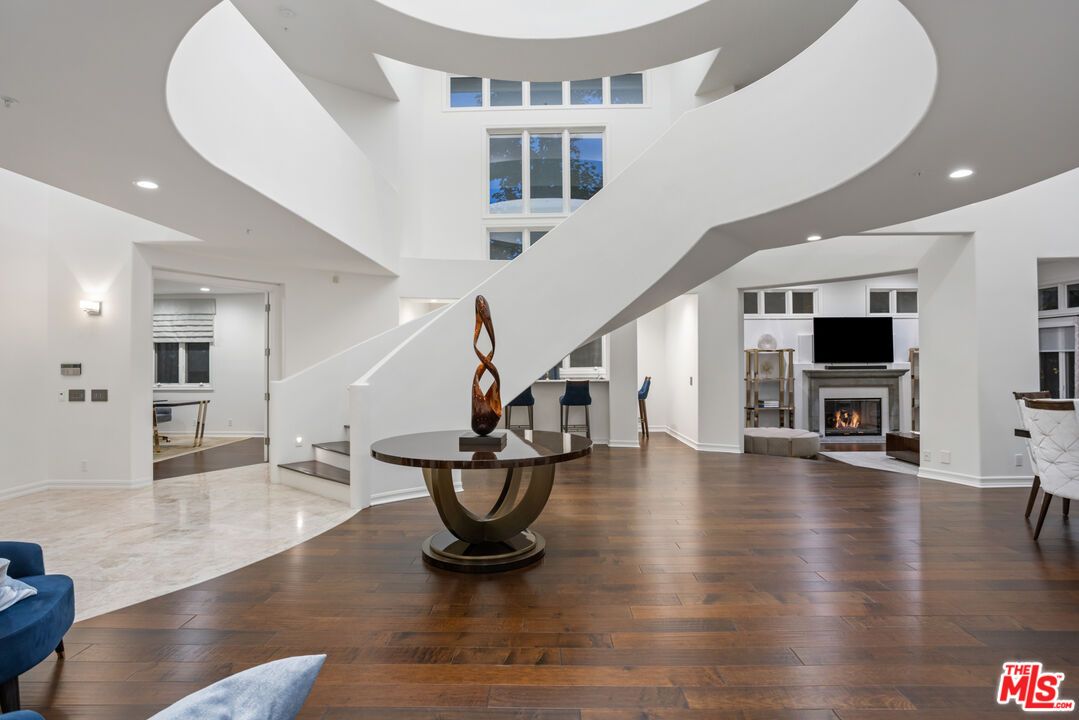 Fireplace, Interior, Recessed Lighting, Wood Texture Flooring