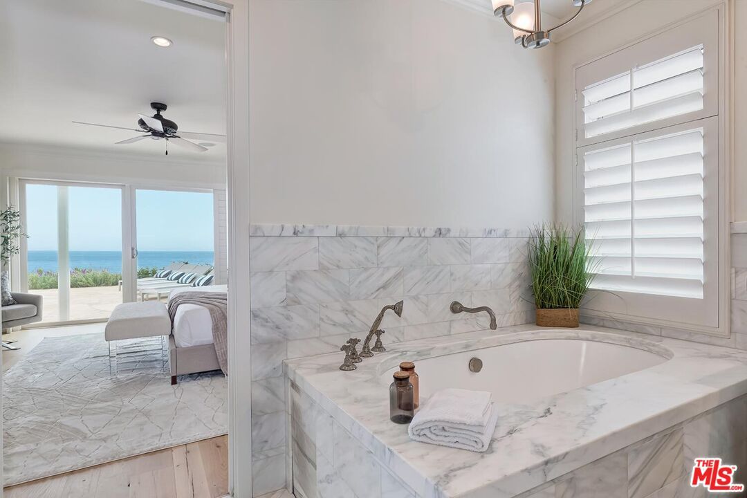 Bathroom, Interior, Marble Walls, Recessed Lighting, Water, Wood Texture Flooring