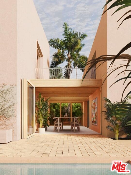 Exterior, Pool