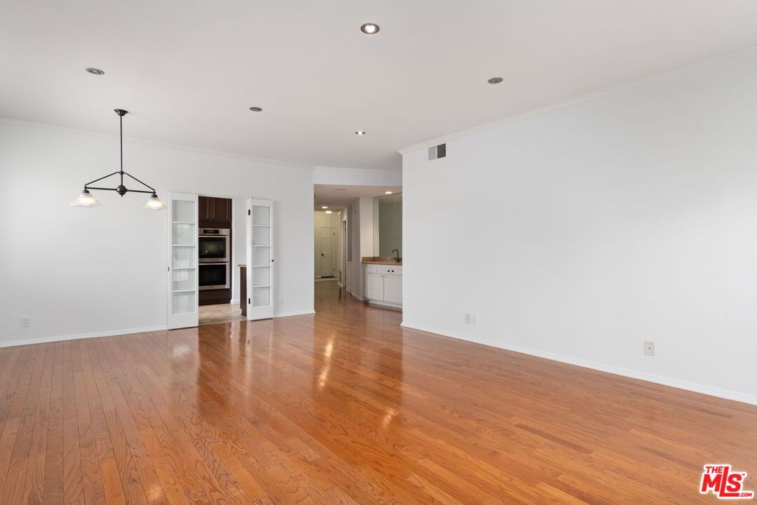 Empty room, Interior, Kitchen, Pendant Lights, Recessed Lighting, Wood Texture Flooring