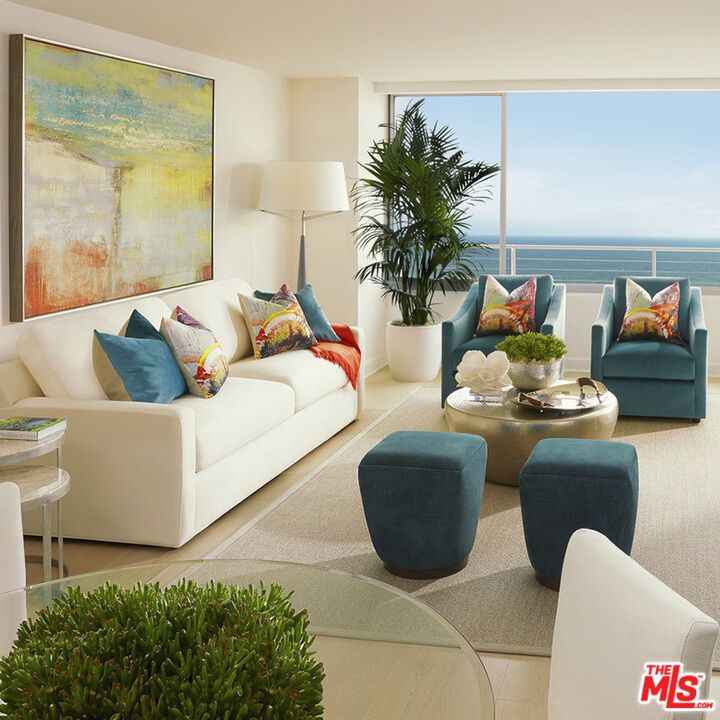Interior, Living room, Water