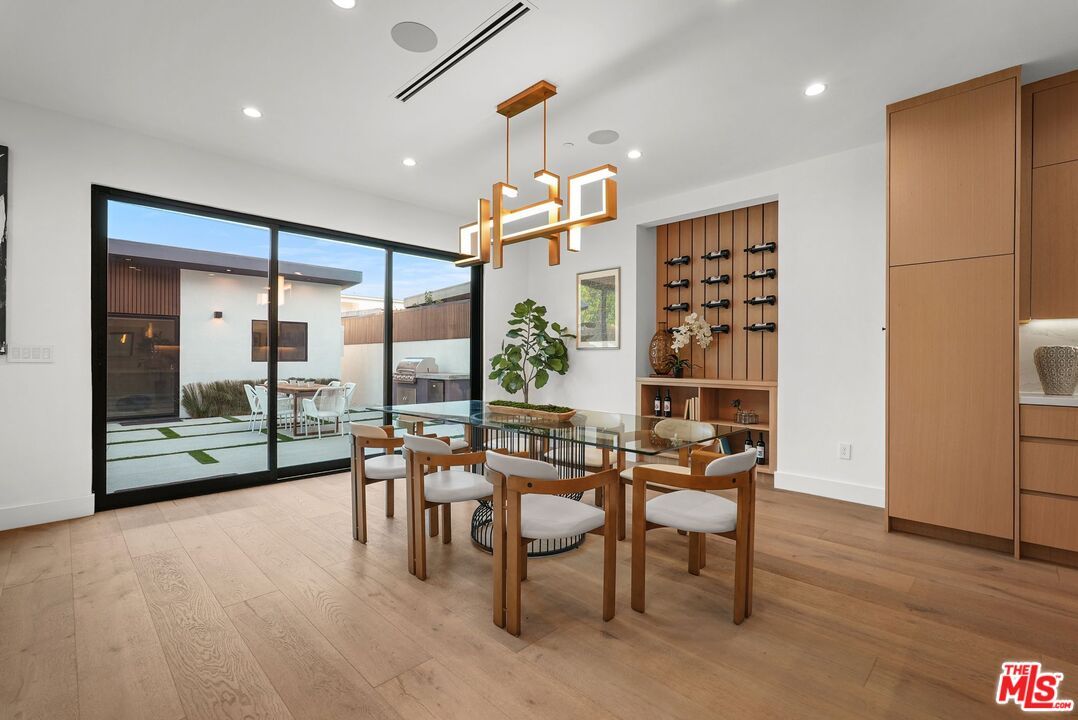 Dining room, Interior, Pendant Lights, Recessed Lighting, Wood Texture Flooring