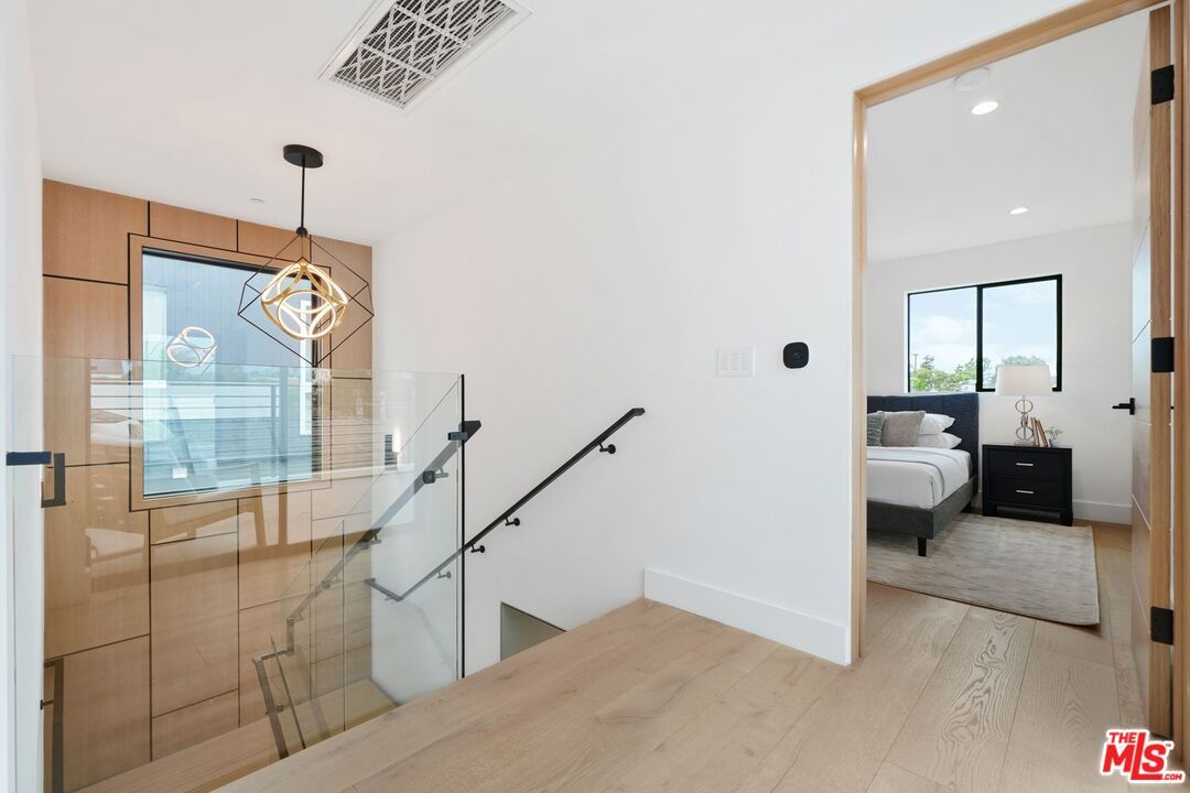 Bedroom, Interior, Pendant Lights, Recessed Lighting, Wood Texture Flooring