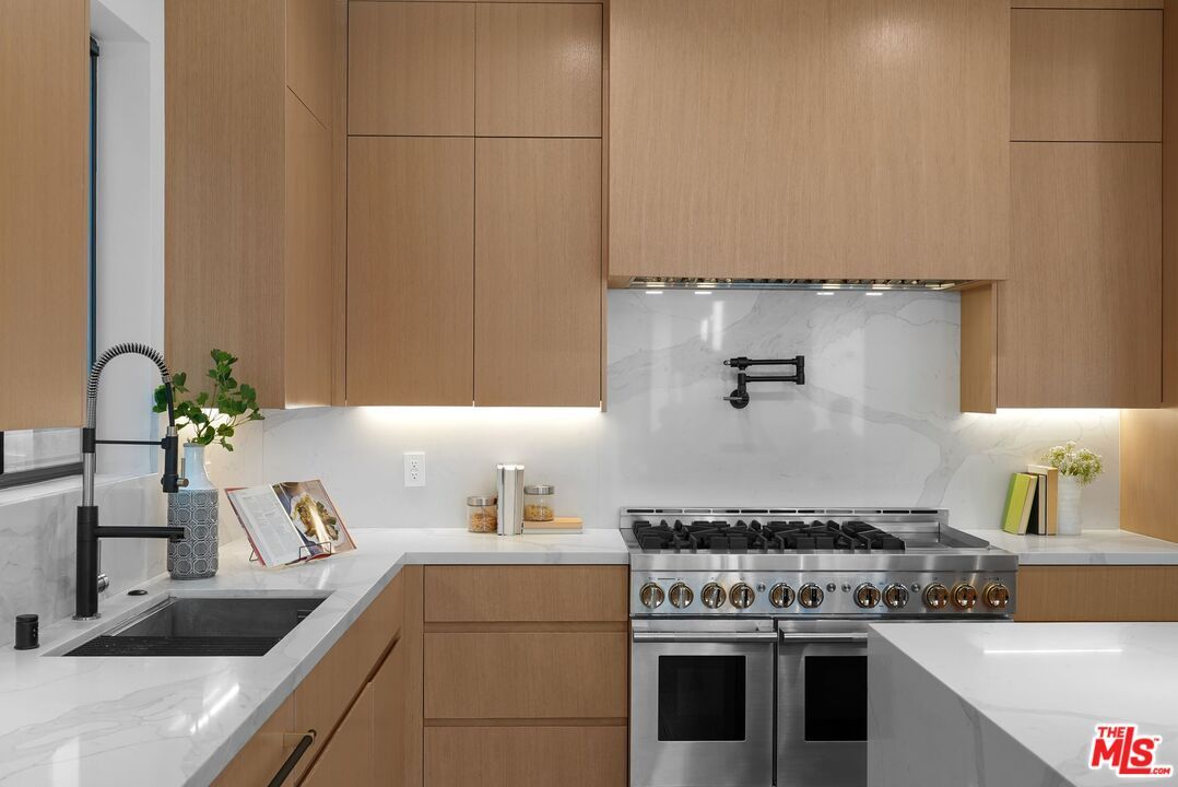 Interior, Kitchen, Marble Walls, Stainless Steel Appliances