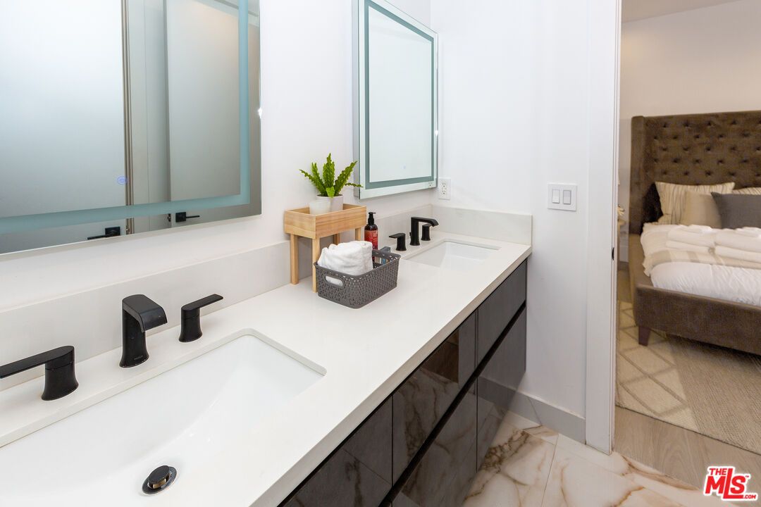 Bathroom, Bedroom, Dual Sink Vanities, Interior, Marble