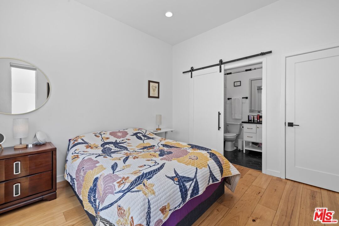 Bathroom, Bedroom, Interior, Recessed Lighting, Wood Texture Flooring