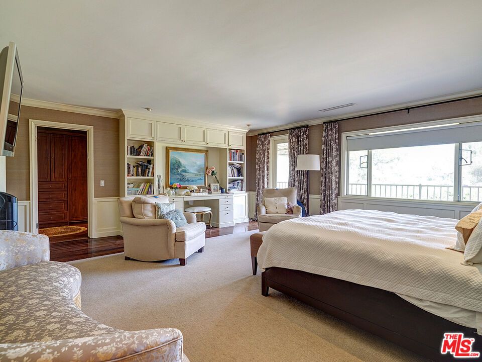 Bedroom, Home Office, Interior, Wood Texture Flooring