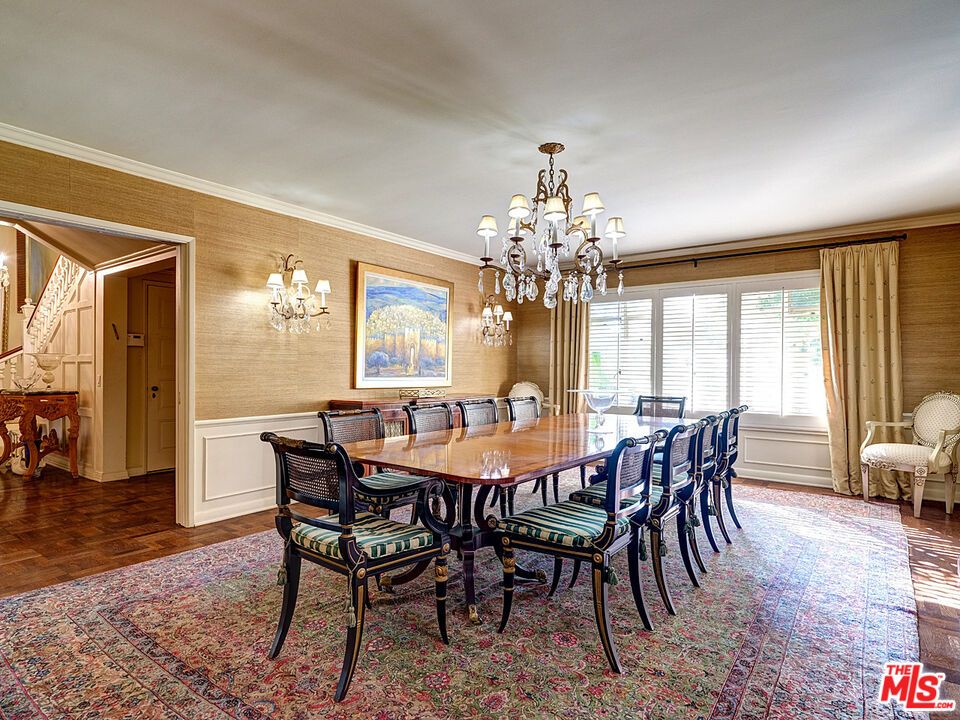 Chandelier, Dining room, Interior, Wood Texture Flooring