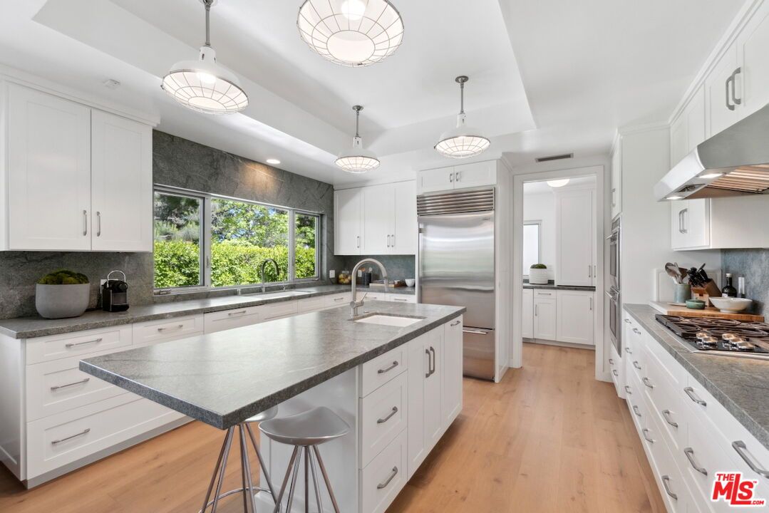 Interior, Kitchen, Pendant Lights, Stainless Steel Appliances, Wood Texture Flooring