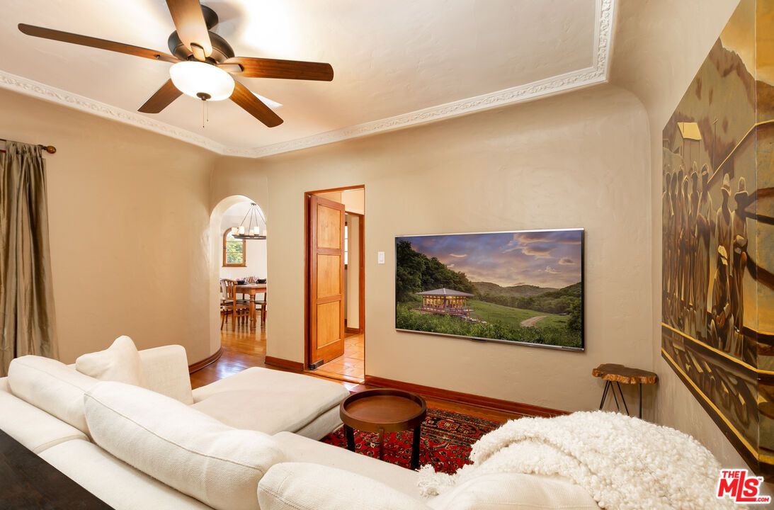 Dining room, Interior, Living room, Wood Texture Flooring