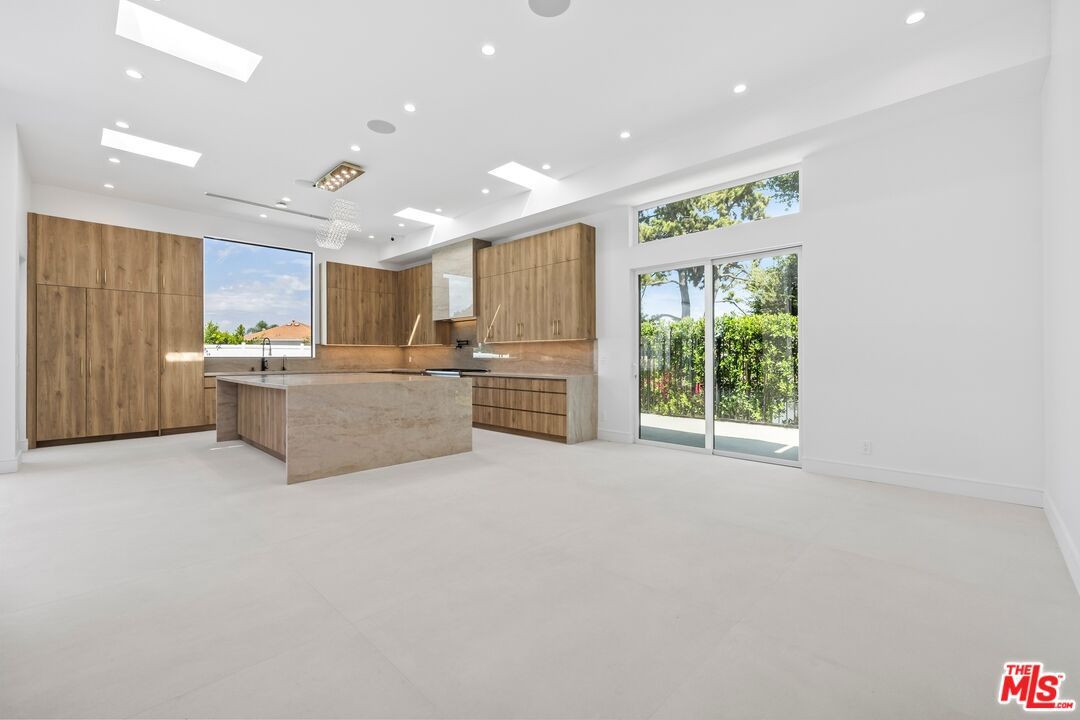 Interior, Kitchen, Recessed Lighting