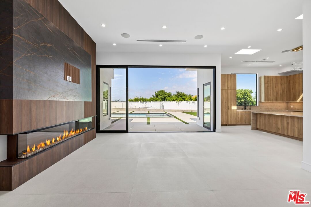 Fireplace, Interior, Marble Walls, Recessed Lighting