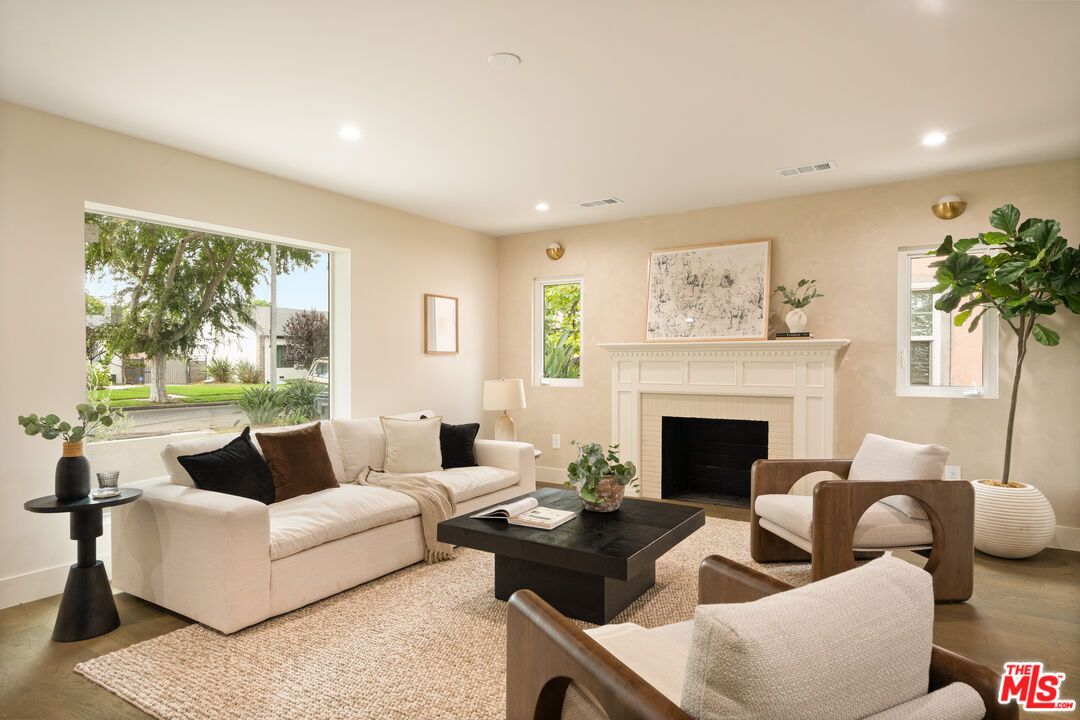 Fireplace, Interior, Living room, Recessed Lighting, Wood Texture Flooring