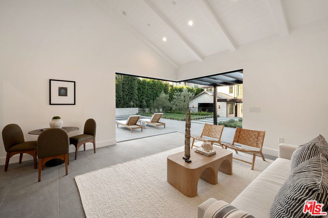 Dining room, Interior, Living room, Recessed Lighting