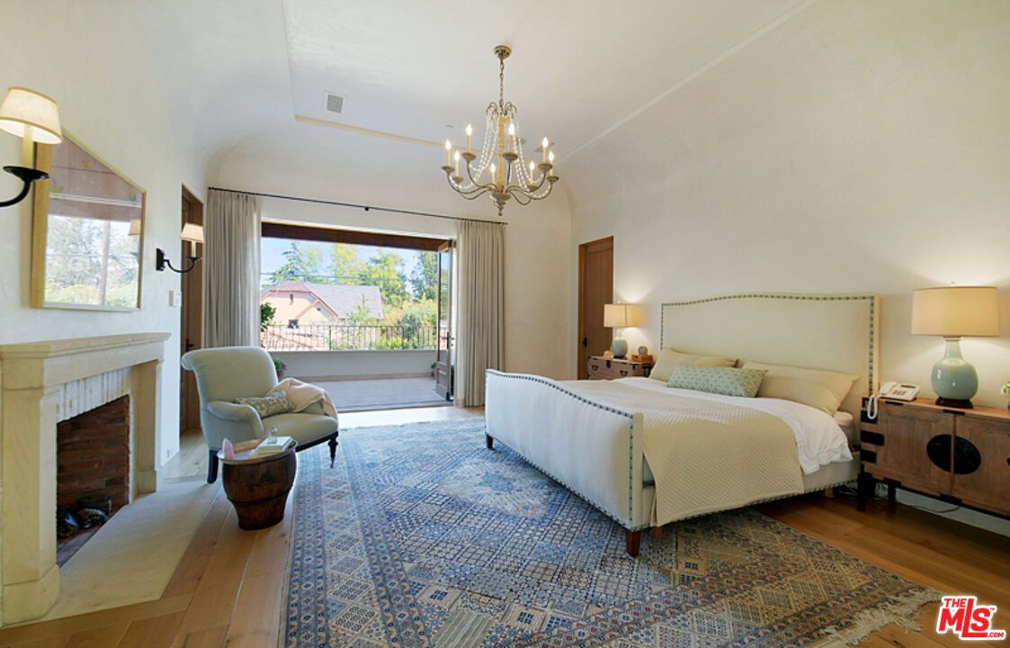 Bedroom, Chandelier, Fireplace, Interior, Wood Texture Flooring