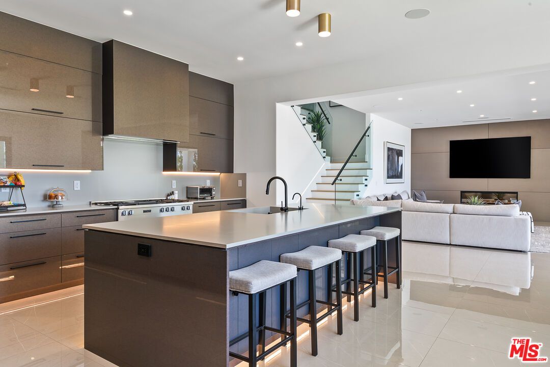 Interior, Kitchen, Living room, Recessed Lighting