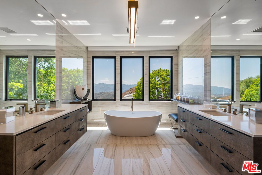 Bathroom, Dual Sink Vanities, Free Standing Baths, Interior, Marble Walls, Recessed Lighting